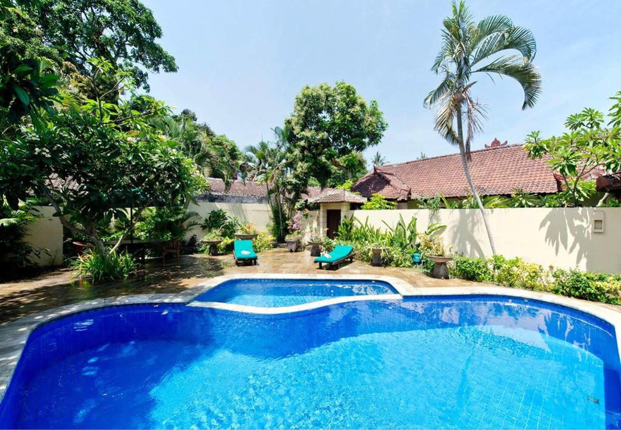 Kumpul Kumpul Villa II Legian Семиньяк Экстерьер фото